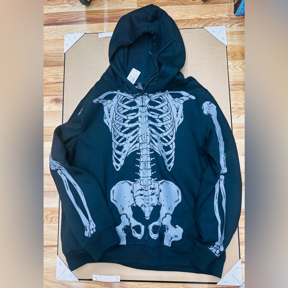 SKELETON/BONES ZIP UP ADULT HOODIE SIZE X-LARGE BRAND NEW WITH TAGS